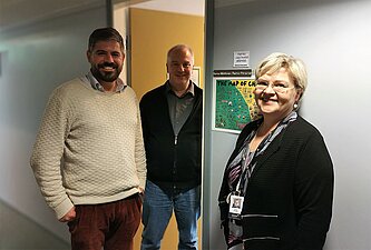 September 2022 in preparing a joint blended intensive programme in process engineering. From right to left: Hanna Hänninen, AMK, Thomas Kilb and Victor López López (both HSKL).