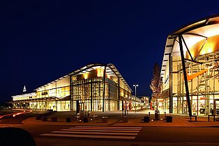 Style Outlets bei Nacht in Zweibrücken ((c) Stadt Zweibrücken)